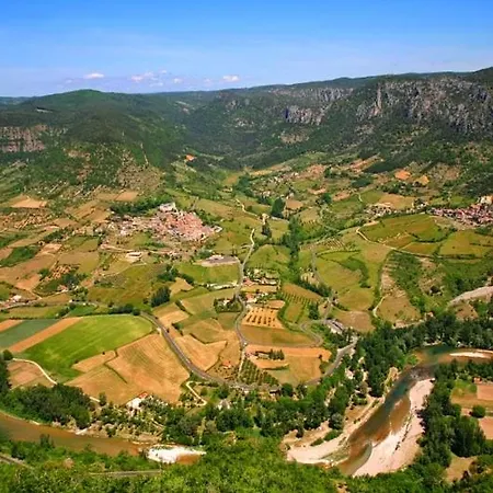 Lesoleilo Mostuéjouls