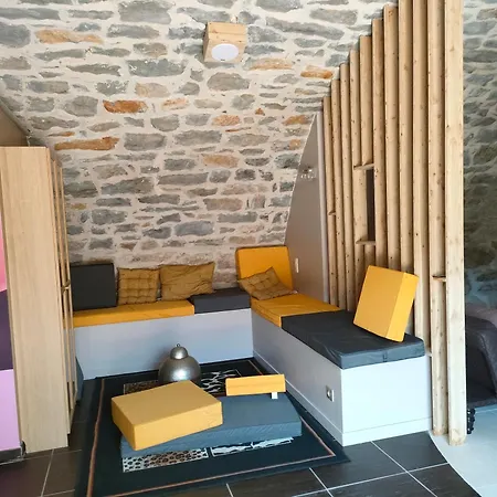 Διαμέρισμα Lesoleilo Mostuéjouls
